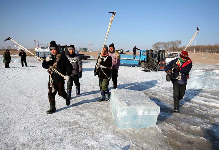 哈爾濱冬季(jì)采冰 采冰工具(jù)